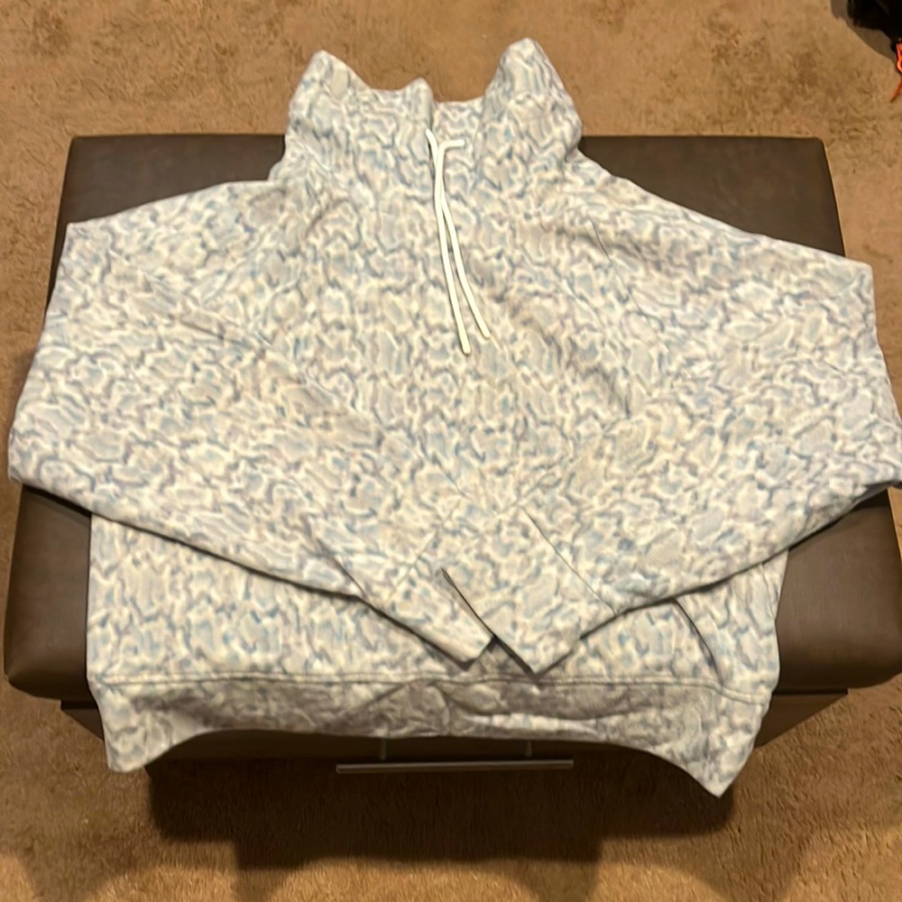 Warm and cozy cropped fleece top from Old Navy